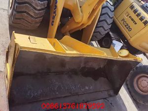 Chargeur de roue avant d'occasion de KOMATSU WA470 avec le moteur Cummins charge évaluée de 6 tonnes diesel à vendre - Product Image 5