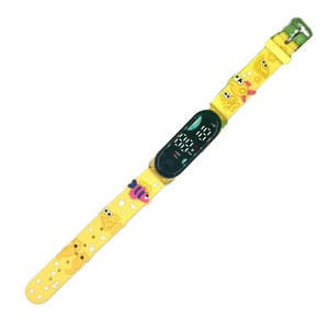 Reloj LED Creativo Nuevo al por Mayor, Reloj Digital de Plástico con Pantalla Táctil, Diseño Ovalado y de Dibujos Animados, para Niños y Niñas - Product Image 4