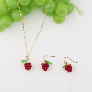 Phong cách retro sang trọng Raspberry bông tai vòng cổ Set thời trang cao cấp của phụ nữ trang sức Set ba mảnh hình dạng trái cây - Product Image 4
