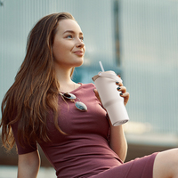 Mug isotherme à double paroi en acier inoxydable avec paille et couvercle pour boissons froides, avec poignée