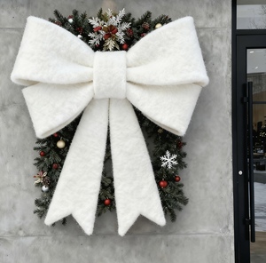 Géant Fluffy Fleece Christmas Bow Oversized Plush Xmas Decor for Mall Bakery Cruise Bookstore 2025 New Reusable Holiday Ornament - Product Image 5