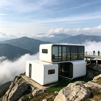 Maison en capsules écologiques, matériaux verts, maison modulaire durable pour résidence rurale