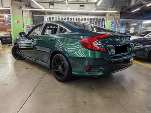 <span class=keywords><strong>Honda</strong></span> <span class=keywords><strong>Civic</strong></span> 180TURBO CVT Verde Premium 2016, Auto Usado de <span class=keywords><strong>Segunda</strong></span> <span class=keywords><strong>Mano</strong></span> para Exportación - Product Image 4