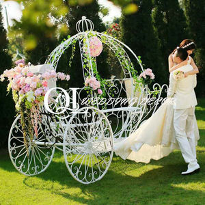 ฉากหลังถ่ายภาพ รถฟักทองซินเดอเรลล่าสีขาว รถฟักทองโลหะ รถเข็นขนมสำหรับตกแต่งงานแต่งงาน - Product Image 4