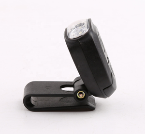 Mini Lampada LED a Clip per Cappello con Impermeabilità IP55 e 2 Batterie CR2032 per Pesca, Campeggio e Caccia, Attività all'Aperto - Product Image 4