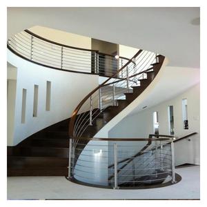 <span class=keywords><strong>Escalera</strong></span> curva de alta estabilidad, <span class=keywords><strong>escalones</strong></span> reforzados de base ancha para un trabajo seguro en altura - Product Image 2