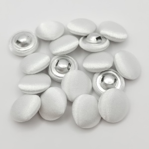 Tùy chỉnh bất kỳ màu sắc thiết kế may Shank vải nấm Dome nút vải trắng bao phủ nút - Product Image 2