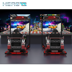 Simulateur de course automobile HEROVR Commercial GT avec suivi du mouvement du siège pour centre commercial - Product Image 3