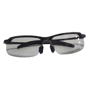 Lunettes de soleil pour adultes avec verres photochromiques, idéales pour l'extérieur et la conduite - Product Image 3