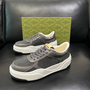 Chaussures de course athlétiques minimalistes et légères pour hommes ; chaussures décontractées basses avec empeigne en mesh respirant. - Product Image 3