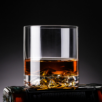 Verre à liqueur de montagne Fuji style classique japonais Tasse en verre élégante pour présentations d'hôtels Whisky Vin Eau Café Thé