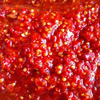 Vente en gros d'usine de sauce chili rouge pure Pâte d'assaisonnement de soja de chef chinois dans divers emballages Sac de bouteille Sachet tambour en vrac
