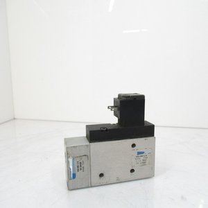 Nuevo PLC Original VAD-ME-1/4 35555 para Automatización Industrial, Disponible en Almacén, Nuevo y Original - Product Image 1