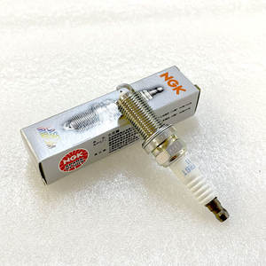 Bujías Originales Genuinas 4904 Ilfr6t11 Laser Iridium de Larga Duración, Exclusivas para Automóviles Toyota, Tamaño Estándar DENSO - Product Image 2