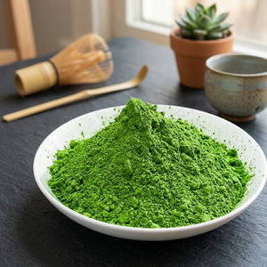 ผงชาเขียวมัทฉะพรีเมียมเกรดพิธีกรรม สำหรับตีและชง - Product Image 1