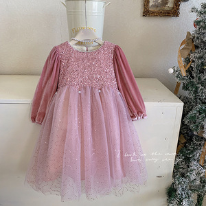 <span class=keywords><strong>Robe</strong></span> en satin à manches longues pour filles de style doux <span class=keywords><strong>Robe</strong></span> <span class=keywords><strong>d</strong></span>'<span class=keywords><strong>anniversaire</strong></span> de princesse à sequins roses avec dentelle pour l'hiver - Product Image 4