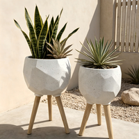 Pot de fleurs en fibre de verre moderne et luxueux, pots décoratifs pour plantes, pour la décoration de villas, jardins, patios extérieurs et aménagements paysagers