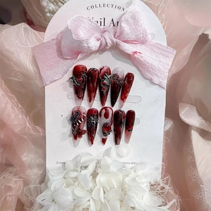 Uñas Postizas de Halloween con Diseño de Escoba Voladora y Sangre, Acrílicas, Removibles, Hechas a Mano, de Alta Calidad, Venta al Por Mayor - Product Image 1