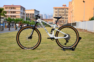 Bicicleta de Montaña 29er de Fibra de Carbono con Horquilla de 140 mm de Recorrido, Grupo de 12 Velocidades y Manillar Integrado - Product Image 3
