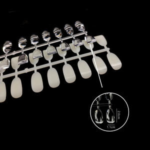 Empaquetado <span class=keywords><strong>de</strong></span> <span class=keywords><strong>uñas</strong></span> transparente corto y redondo, acrílico redondo plano y transparente, puntas <span class=keywords><strong>de</strong></span> <span class=keywords><strong>uñas</strong></span> personalizadas reutilizables cortas - Product Image 5