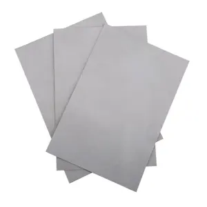กระดาษแข็งสีเทาทั้งหมด กระดาษแข็งสีเทา Chipboard สีเทามีความแข็งดีสําหรับทํากล่องกระดาษบรรจุของขวัญหัตถกรรม DIY
