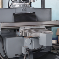 Machine de fraisage verticale CNC automatique de haute précision XK6325 Mini 3 axes GSK à broche simple robuste