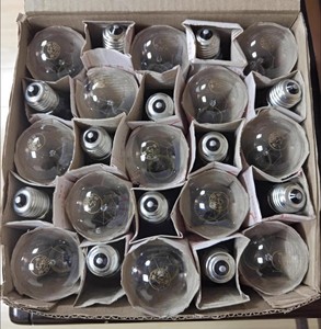 Honeyfly A60/A19 bóng đèn sợi đốt E27/B22 <span class=keywords><strong>220V</strong></span> <span class=keywords><strong>40W</strong></span> 60W 100W 2700K Old-Fashioned Tungsten rõ ràng Glass Bìa Edison đèn - Product Image 4