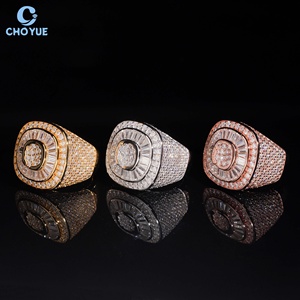Bague Hip Hop pour Homme Plaqué Or 3 Couleurs avec Moissanite VVS Clarity Taille Baguette et Ronde, Sertie de Pierres, pour Usage Quotidien, Vente en Gros - Product Image 1