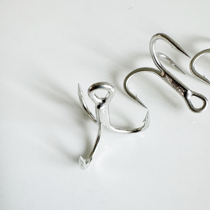 Nước mặn hợp kim titan tam giác phẳng móc cho Câu Cá Biển Móc đơn mực Jig bạch tuộc mục tiêu loài móc thép gai - Product Image 3