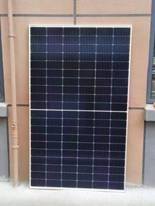 ระบบไฮบริดพลังงานแสงอาทิตย์ 5KW 15KW ประสิทธิภาพสูง พร้อมแบตเตอรี่เก็บพลังงาน 10KWH ตัวควบคุม MPPT สำหรับใช้ในครัวเรือน ระบบไฟฟ้ากริดยุโรป ปรับแต่งได้ตามความต้องการ - Product Image 6