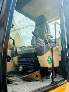 รถขุดตีนตะขาบ CAT330C มือสอง คุณภาพดี สภาพเยี่ยม น้ำหนัก 30 ตัน ความจุบุ้งกี๋ 1.8 เมตร เครื่องยนต์ดีเซล ปั๊มไฮดรอลิก - Product Image 5