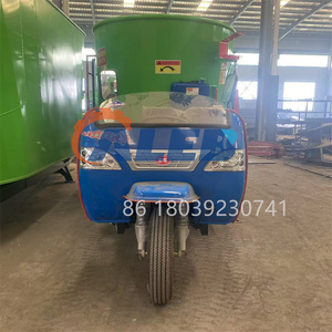 Mezclador <span class=keywords><strong>de</strong></span> Alimentos Vertical con Sinfín para Ahorrar Mano <span class=keywords><strong>de</strong></span> Obra, Esparcidor <span class=keywords><strong>de</strong></span> Alimentos para Animales, Cría <span class=keywords><strong>de</strong></span> Ganado, Granja <span class=keywords><strong>de</strong></span> Pollos y Vacas - Product Image 6