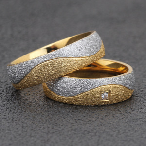 Bagues de couple en acier inoxydable bicolore avec diamants de 6 mm pour femmes, bijoux cadeau - Product Image 2