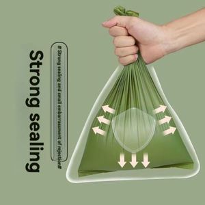 Distributeur de sacs à déjections pour animaux de compagnie en forme de pilule, en PP de haute qualité, coloré, anti-odeur, design simple, pour chiens et chats - Product Image 1