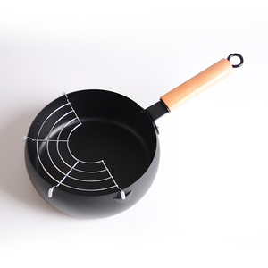 Sartén profunda de acero al carbono de alta calidad con mango de madera para cocinar salteado, uso esencial en la <span class=keywords><strong>cocina</strong></span> - Product Image 2