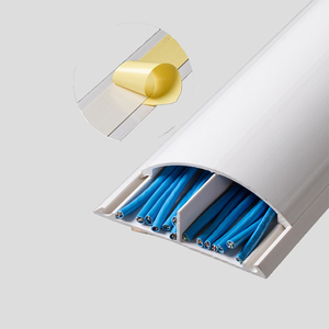 Condotti strizzacavi flessibili in PVC autoadesivi a grandezza naturale - Product Image 5