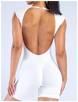 Combinaisons de sport pour femmes tendance, une pièce sans couture en Spandex/Nylon, avec short froncé aux fesses et dos nu, pour le yoga, la gym et le fitness
