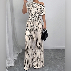 Mono de verano para mujer con hombros descubiertos, lazo frontal, pierna ancha y rayas, a la moda - Product Image 3