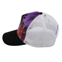 Gorras de camionero de 5 paneles con estampado de sublimación personalizado Gorras de béisbol de malla de nailon cerradas con cierre a presión