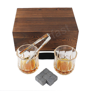 Boîte en bois de 4 <span class=keywords><strong>verres</strong></span>, boîte en bois de haute qualité, réutilisable, pierre de refroidissement et pierre de granit, coffret cadeau avec lunettes - Product Image 3