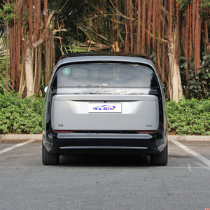 <span class=keywords><strong>Auto</strong></span> elettrica cinese famosa marca-Lixiang <span class=keywords><strong>MEGA</strong></span> 2024 elettrica <span class=keywords><strong>Mega</strong></span> di lusso 7 posti nuova <span class=keywords><strong>Auto</strong></span> energetica 710KM lungo raggio <span class=keywords><strong>MEGA</strong></span> - Product Image 5