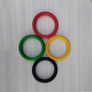 Anneaux suspendus en caoutchouc de 22 cm de diamètre pour <span class=keywords><strong>trampoline</strong></span>, option logo personnalisé, design coloré durable, utilisation intérieure/extérieure - Product Image 4