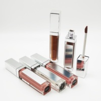 Nouveau moule en gros pour gloss à lèvres carré de 7,5 ml avec LED, miroir intégré, pigment nude de luxe, gloss à lèvres mat LED avec lumière et miroir intégré