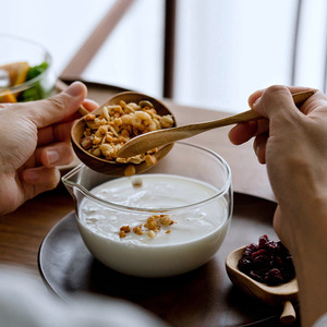 Bambus Bec en <span class=keywords><strong>verre</strong></span> fait à la main non peint Arcs à flux arrière Chasen Lotus Tea Bol à <span class=keywords><strong>matcha</strong></span> en <span class=keywords><strong>verre</strong></span> japonais avec bec verseur - Product Image 4