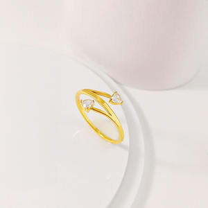 Vente en Gros Bague Ajustable Classique pour Femme en Acier Inoxydable Plaqué Or Taille Personnalisable - Product Image 2