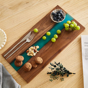 Tabla de cortar de resina y madera de nogal negro natural para servir charcutería tabla de queso con Río de resina epoxi - Product Image 6