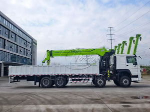 Grue montée sur camion HOWO 16T à bras droit, grue de camion lourd pour le transport logistique - Product Image 4
