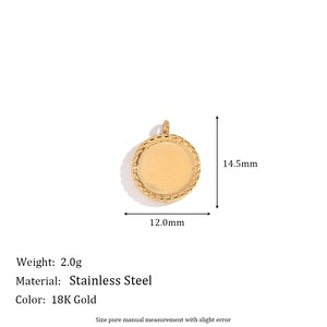 Novedad en accesorios de joyería versátiles personalizados, colgante de collar chapado en oro de 18K de acero inoxidable con múltiples formas - Product Image 3