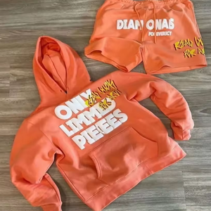 Completo outfit trendy in vendita <span class=keywords><strong>online</strong></span>: Set T-shirt e pantaloncini stampati alla moda, nuovo arrivo, in cotone di alta qualità - Product Image 4