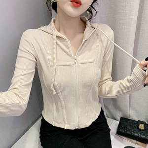 春季新款长袖连帽抽绳拼布拉链开衫短款女式上衣T恤 - Product Image 4